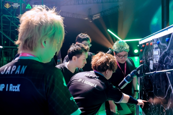 不等于万事 不等于万事